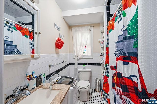 18 Brinkerhoff Street, Jersey City, NJ 07304