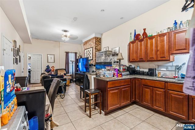 18 Brinkerhoff Street, Jersey City, NJ 07304