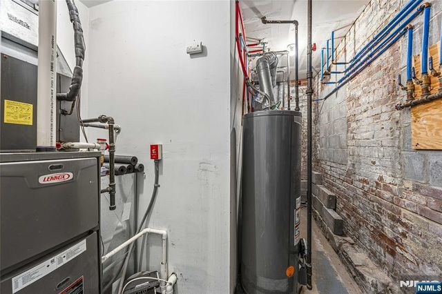 18 Brinkerhoff Street, Jersey City, NJ 07304