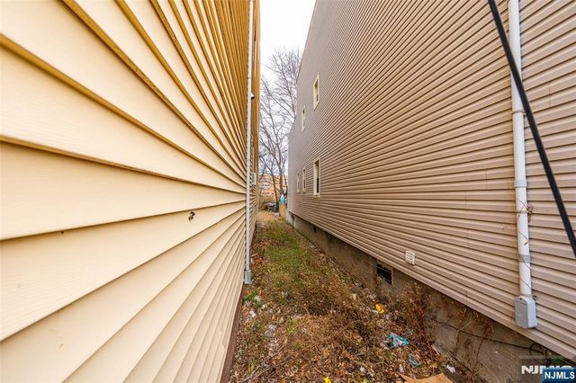 18 Brinkerhoff Street, Jersey City, NJ 07304