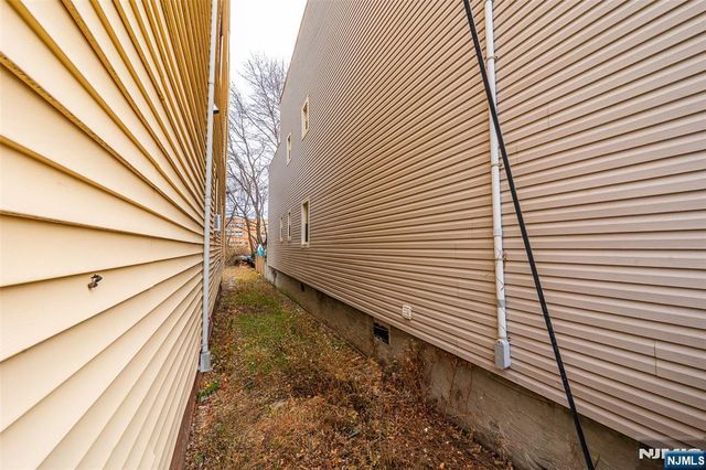 18 Brinkerhoff Street, Jersey City, NJ 07304