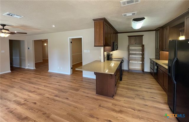 17 Oakmont Circle, Belton, TX 76513