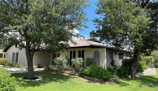 17 Oakmont Circle, Belton, TX 76513