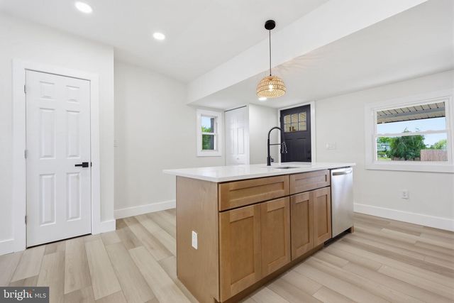 819 CENTER AVE, Collegeville, PA 19426