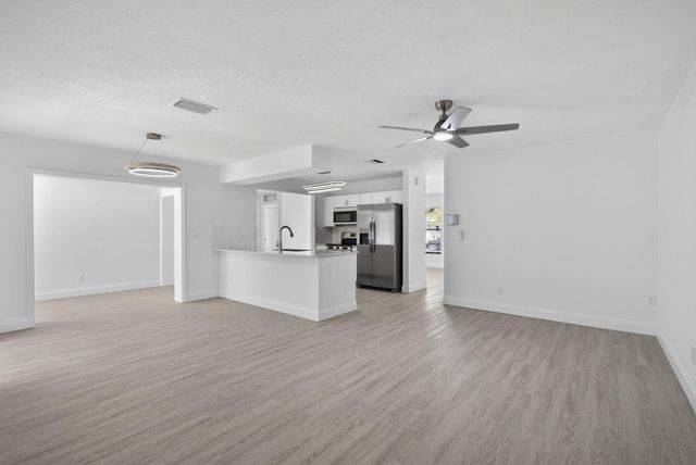 129 Bilbao Street, Royal Palm Beach, FL 33411