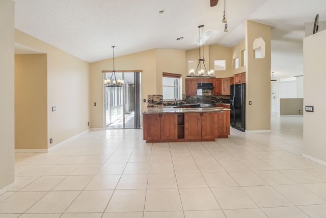 1968 Water Ridge Drive, Weston, FL 33326