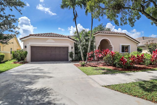 1968 Water Ridge Drive, Weston, FL 33326