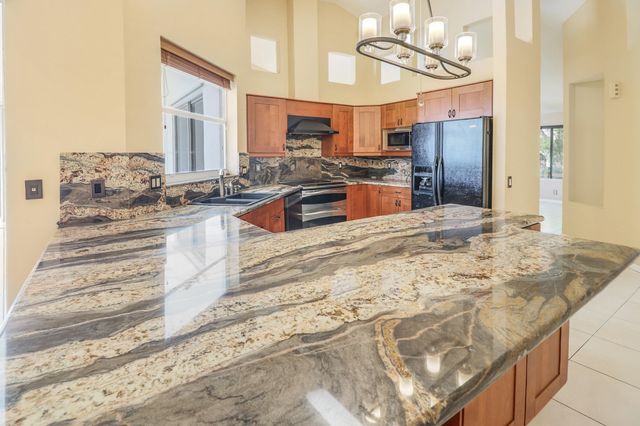 1968 Water Ridge Drive, Weston, FL 33326