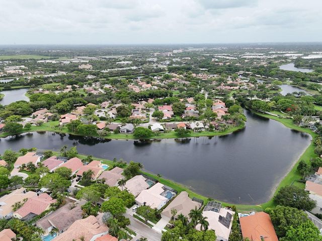 1968 Water Ridge Drive, Weston, FL 33326
