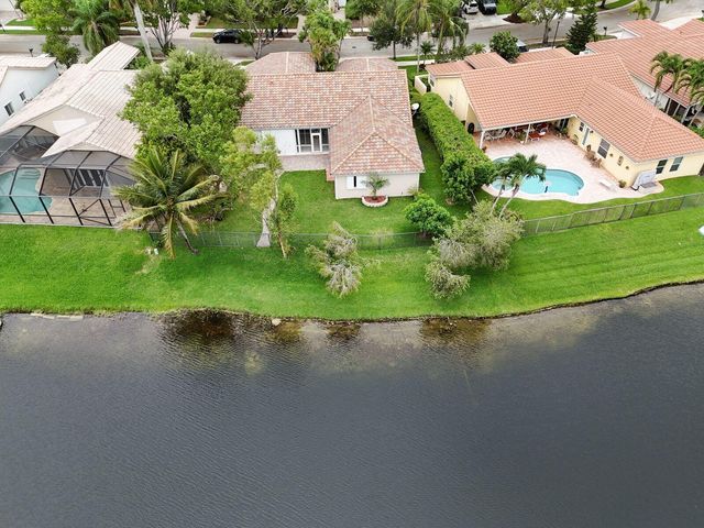 1968 Water Ridge Drive, Weston, FL 33326