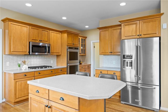 19 Delancey Court, Pittsford, NY 14534