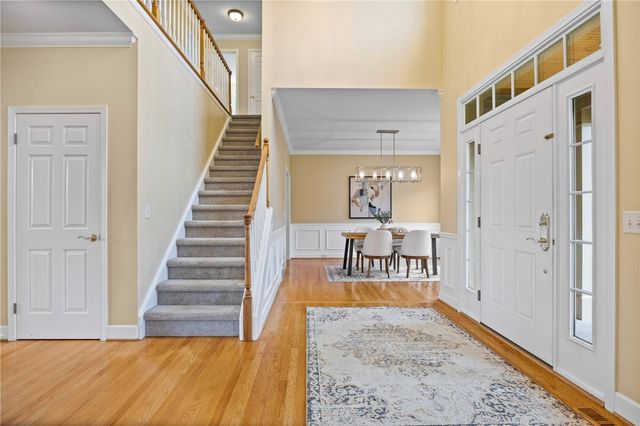 19 Delancey Court, Pittsford, NY 14534