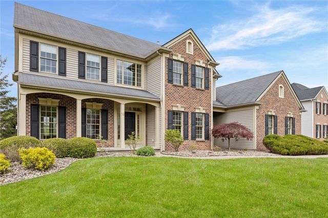 19 Delancey Court, Pittsford, NY 14534