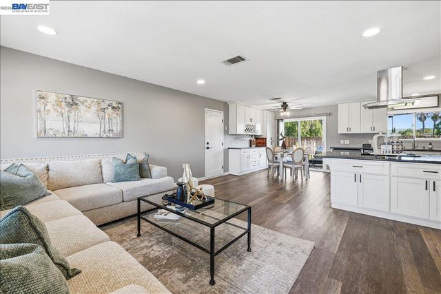 1279 Marigold Rd., Livermore, CA 94551