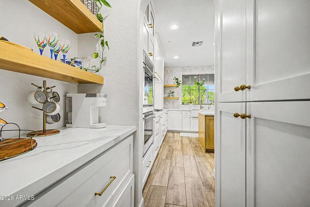 9993 E SOUTH BEND Drive, Scottsdale, AZ 85255