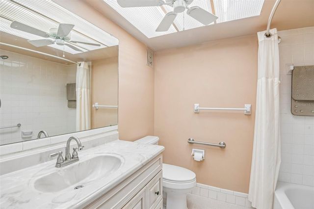 5924 5TH AVENUE N 3, St Petersburg, FL 33710