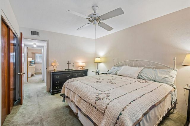 5924 5TH AVENUE N 3, St Petersburg, FL 33710