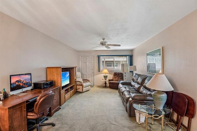 5924 5TH AVENUE N 3, St Petersburg, FL 33710