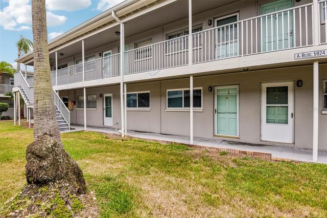 5924 5TH AVENUE N 3, St Petersburg, FL 33710