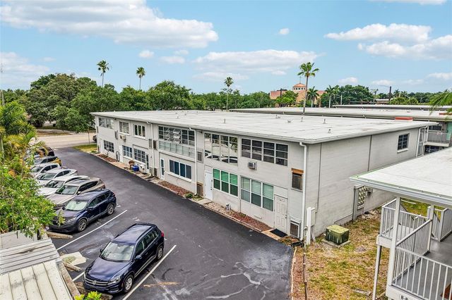 5924 5TH AVENUE N 3, St Petersburg, FL 33710