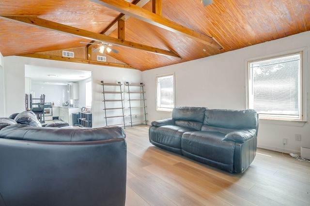 163 Giant Cedar Trail, Whitney, TX 76692