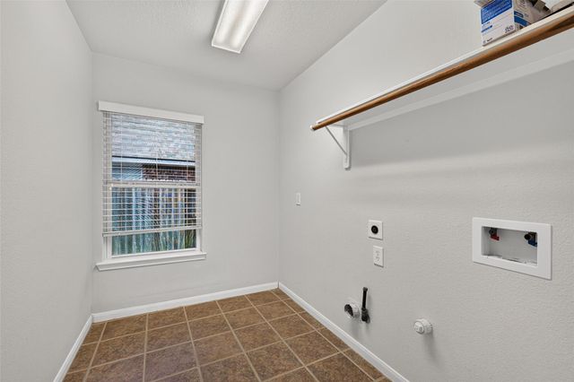17523 Laguna Trail Drive, Houston, TX 77095