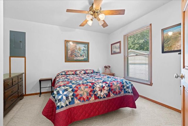6653 W Jackson Road, Pentwater Twp, MI 49449