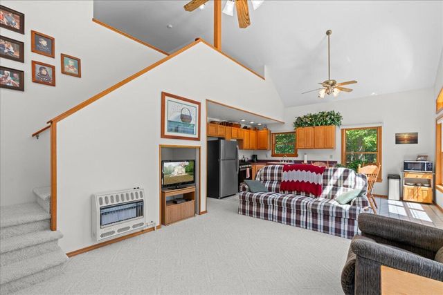 6653 W Jackson Road, Pentwater Twp, MI 49449