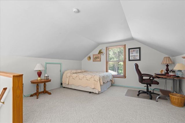 6653 W Jackson Road, Pentwater Twp, MI 49449