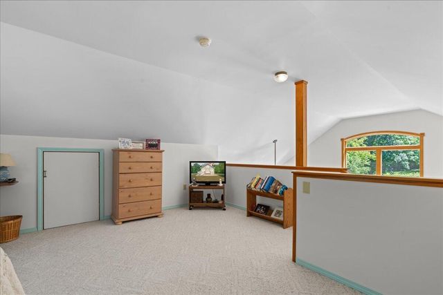 6653 W Jackson Road, Pentwater Twp, MI 49449