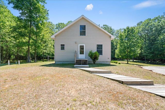 6653 W Jackson Road, Pentwater Twp, MI 49449