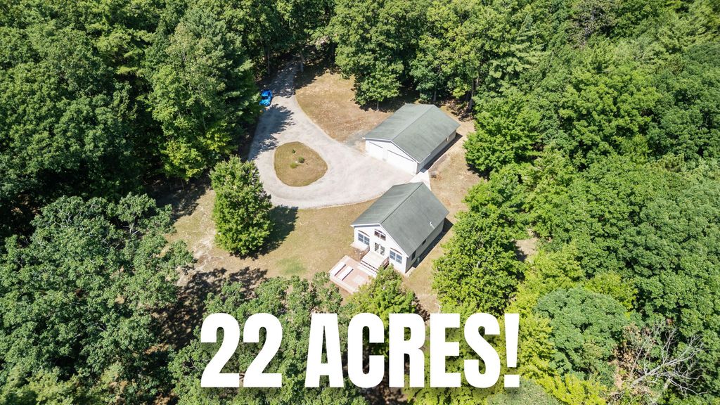 6653 W Jackson Road, Pentwater Twp, MI 49449