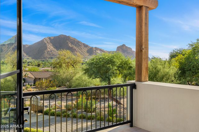 6126 E JOSHUA TREE Lane, Paradise Valley, AZ 85253