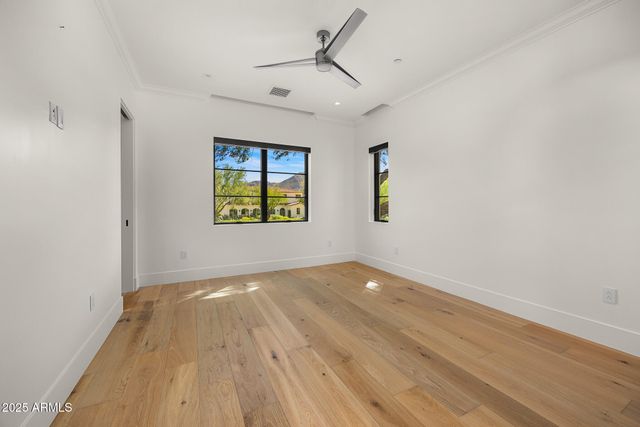 6126 E JOSHUA TREE Lane, Paradise Valley, AZ 85253