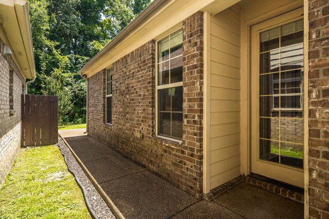 1902 GLENTURRET DR, Unincorporated, TN 38016