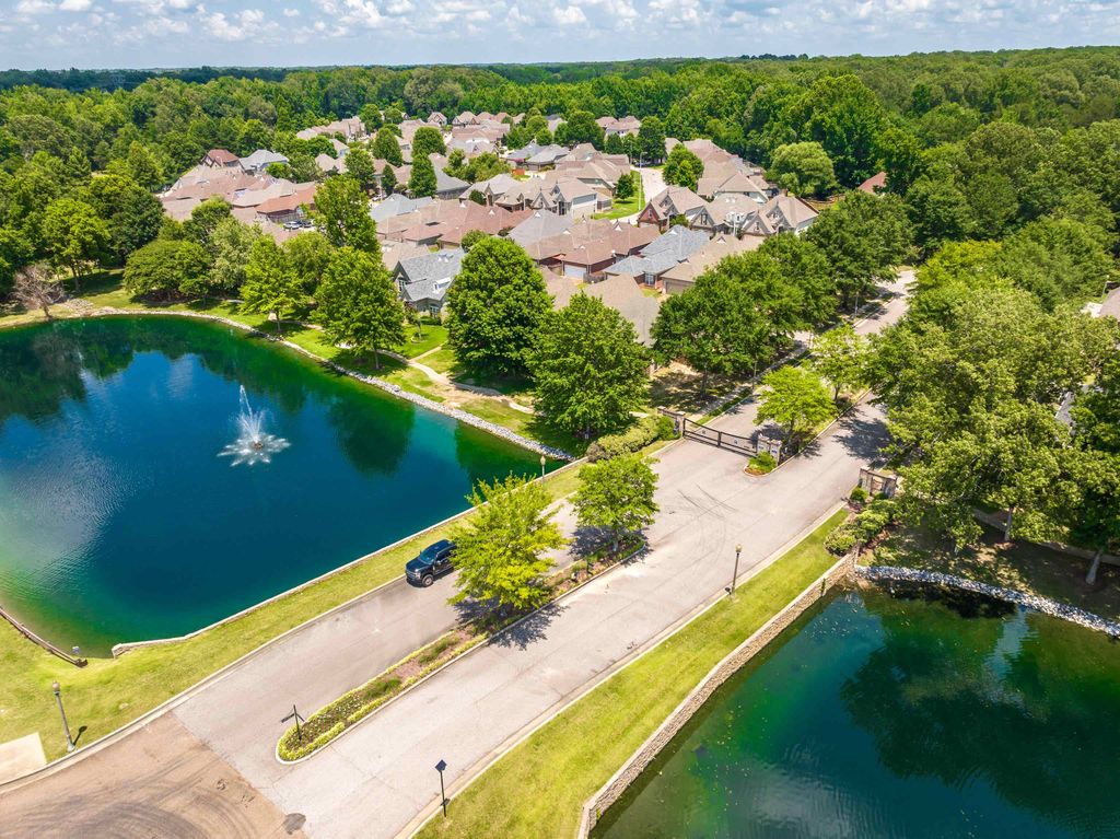 1902 GLENTURRET DR, Unincorporated, TN 38016