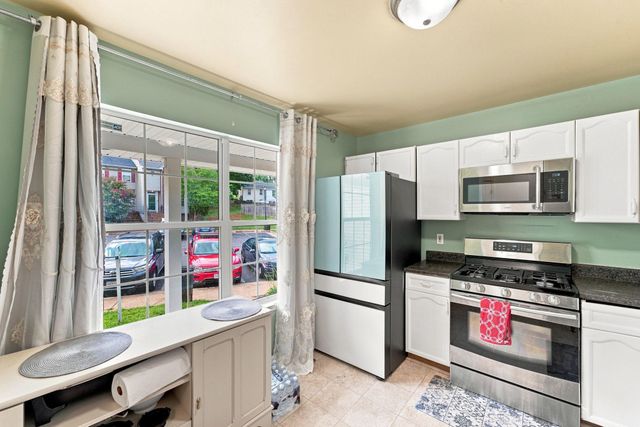 4568 PERCH BRANCH WAY, Woodbridge, VA 22193