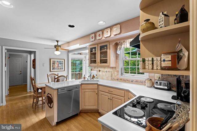 5158 DURHAM RD W, Columbia, MD 21044