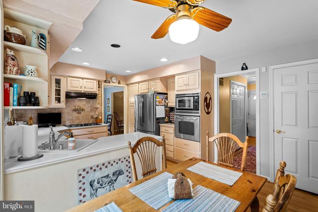 5158 DURHAM RD W, Columbia, MD 21044