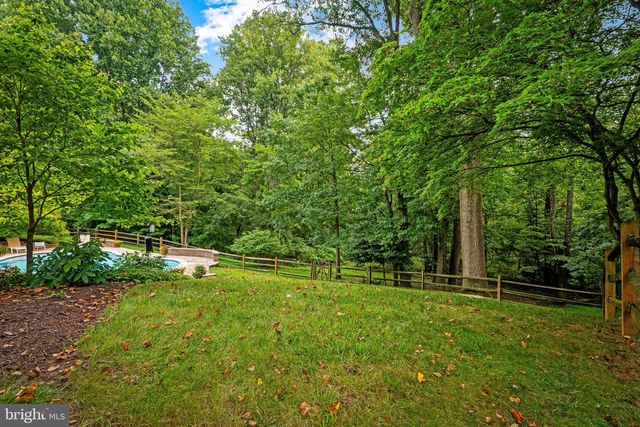 5158 DURHAM RD W, Columbia, MD 21044
