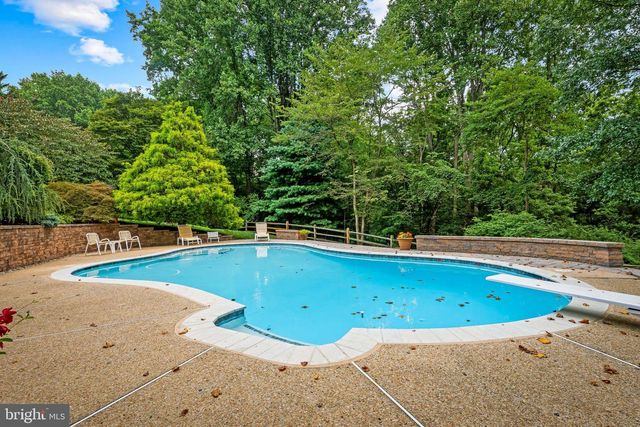 5158 DURHAM RD W, Columbia, MD 21044