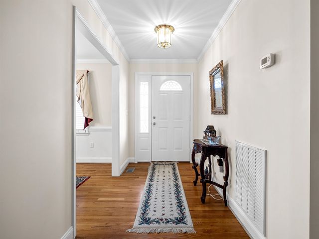 214 Rivermill Court, Spartanburg, SC 29301