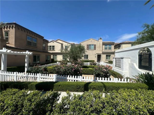 2222 Raspberry Court, Upland, CA 91786