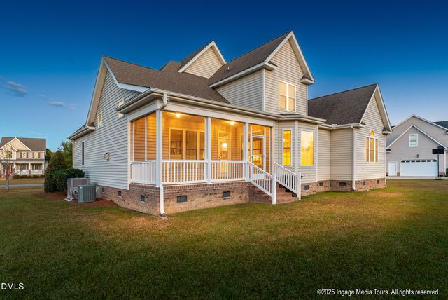 1048 Augusta Lane, Greenville, NC 27858