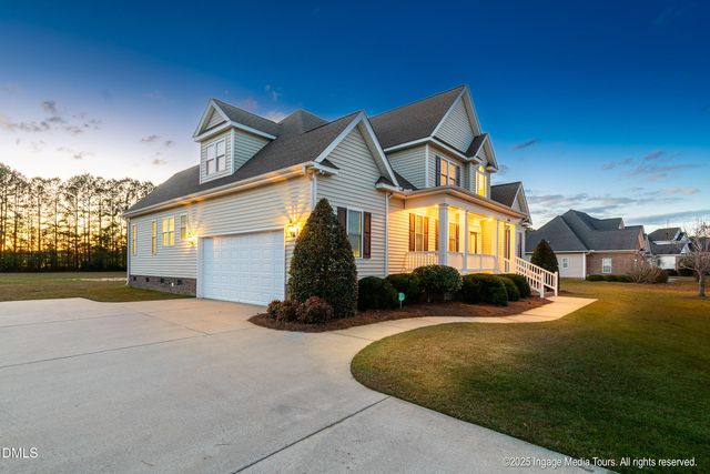 1048 Augusta Lane, Greenville, NC 27858