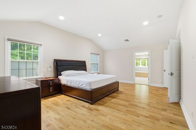 42 Spring Valley Rd, Montvale Boro, NJ 07645