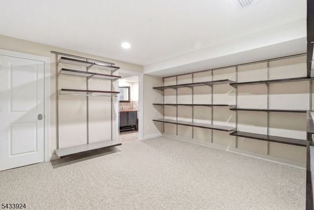 42 Spring Valley Rd, Montvale Boro, NJ 07645