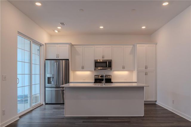 133 Devore Road 208, Alpharetta, GA 30009