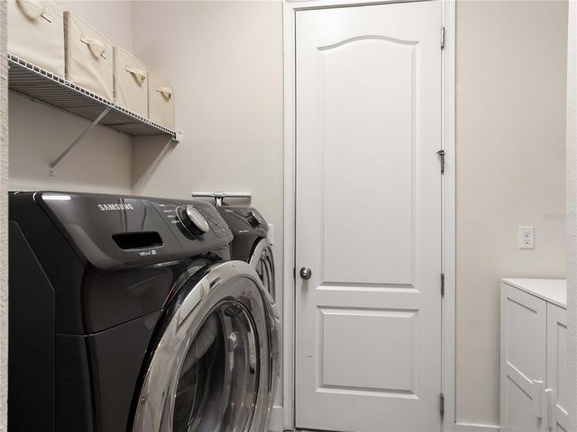 10436 SIDDINGTON DRIVE, Orlando, FL 32832