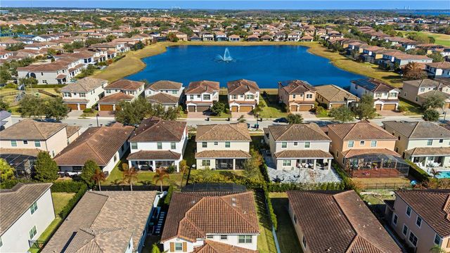 10436 SIDDINGTON DRIVE, Orlando, FL 32832